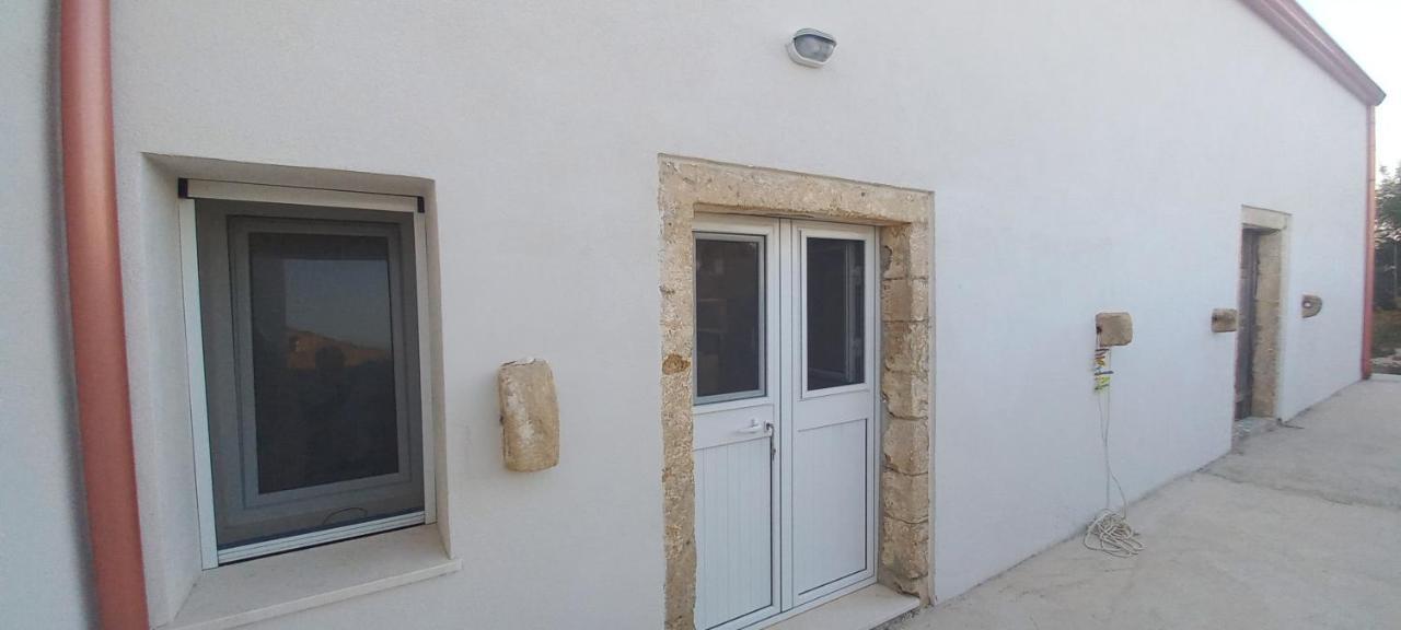 Almademari Giglio Casa Vacanza Pachino Esterno foto